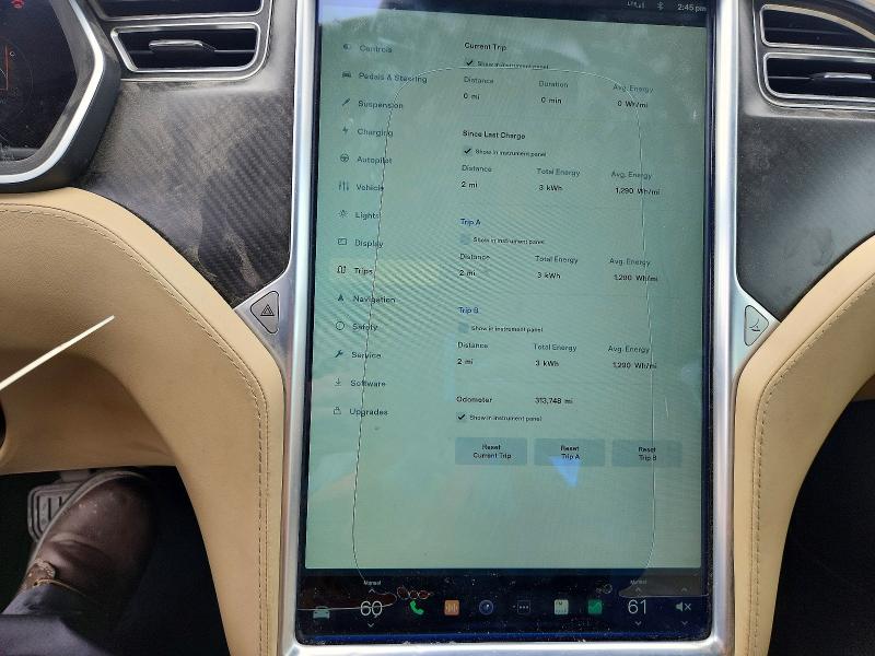 68809076 :رقم المزاد ، 5YJSA1V28FF097383 vin ، 2015 Tesla Model S مزاد بيع