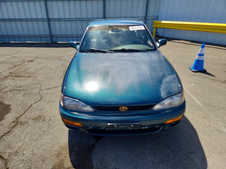 68611756 :رقم المزاد ، JT2BG12K3T0413858 vin ، 1996 Toyota Camry مزاد بيع