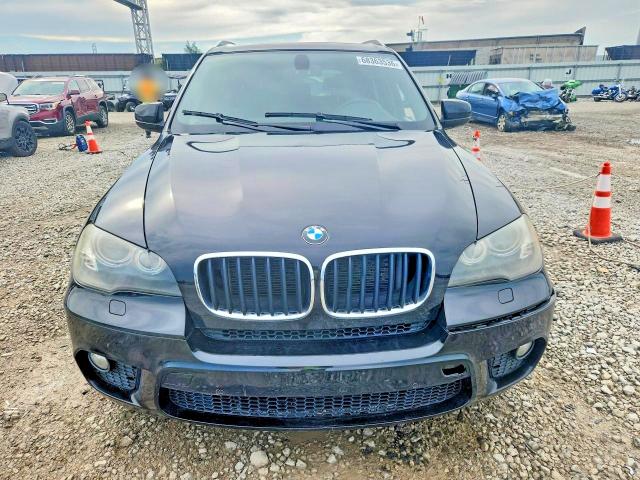 68363536 :رقم المزاد ، 5UXZV4C53BL410251 vin ، 2011 Bmw X5 مزاد بيع