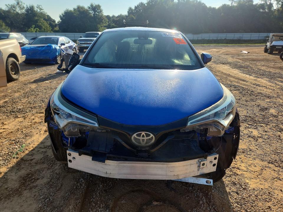 Продажа на аукционе авто 2019 Toyota C-hr, vin: JTNKHMBX9K1036703, номер лота: 69788496