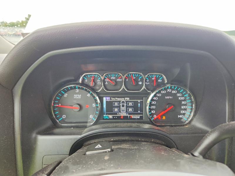 Продажа на аукционе авто 2015 Chevrolet Silverado, vin: 3GCUKREC4FG300339, номер лота: 70176376