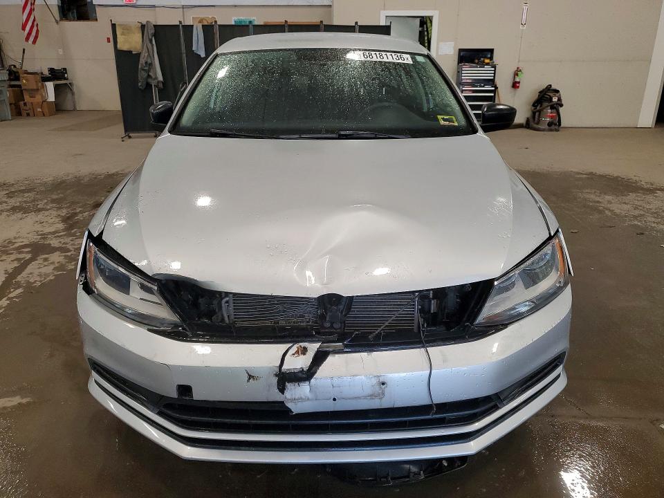 Продаж на аукціоні авто 2015 Volkswagen Jetta, vin: 3VWLA7AJ6FM286921, номер лоту: 68181136