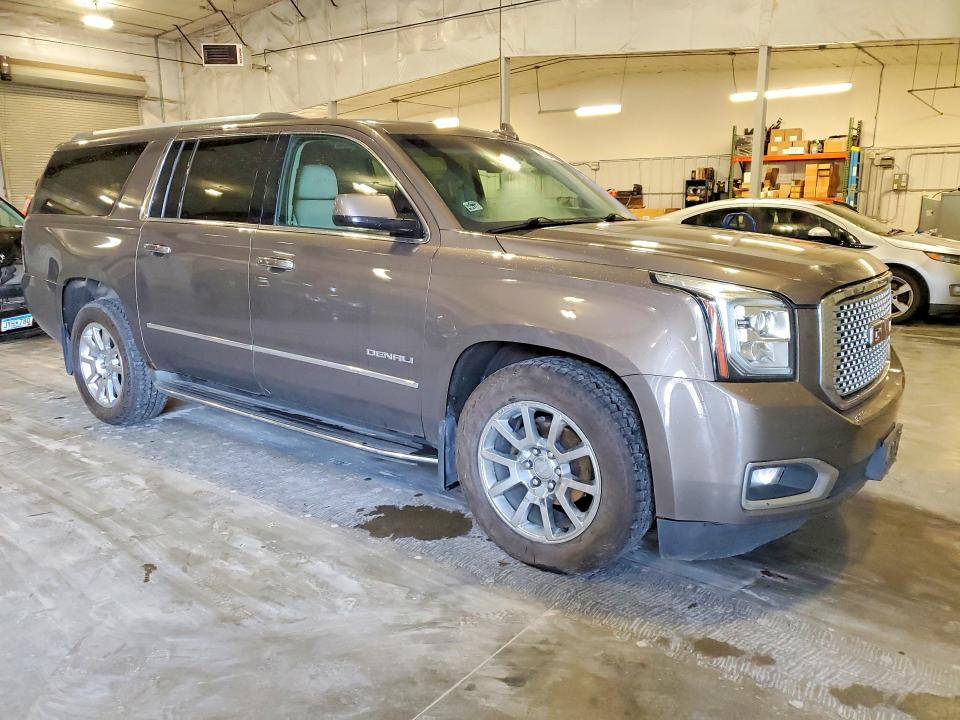 Продаж на аукціоні авто 2016 Gmc Yukon Xl, vin: 1GKS2HKJXGR126772, номер лоту: 67716476