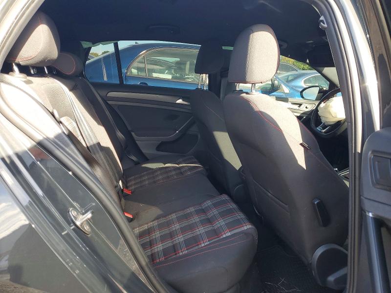 69169856 :رقم المزاد ، 3VW6T7AU0KM008141 vin ، 2019 Volkswagen Gti مزاد بيع
