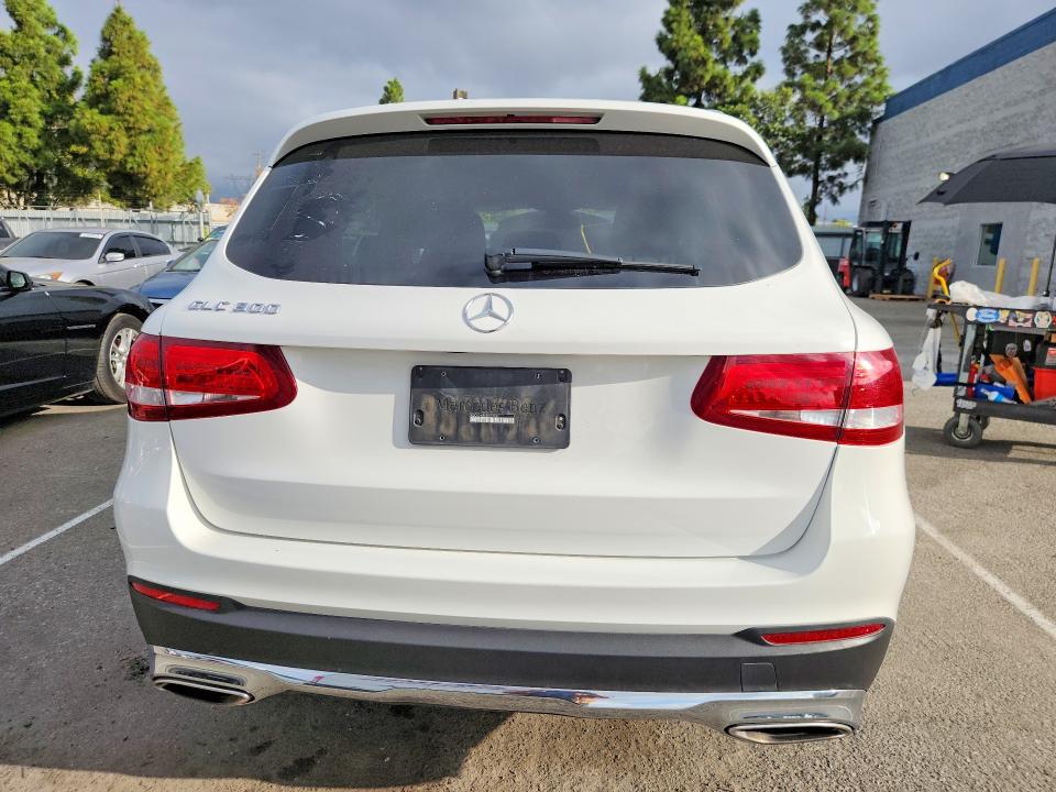 2018 Mercedes-benz Glc 300 მანქანა იყიდება აუქციონზე, vin: WDC0G4JB0JV019181, აუქციონის ნომერი: 68949896