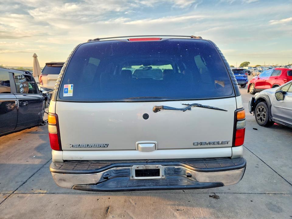 2004 Chevrolet Suburban მანქანა იყიდება აუქციონზე, vin: 3GNEC16Z04G268497, აუქციონის ნომერი: 69723006