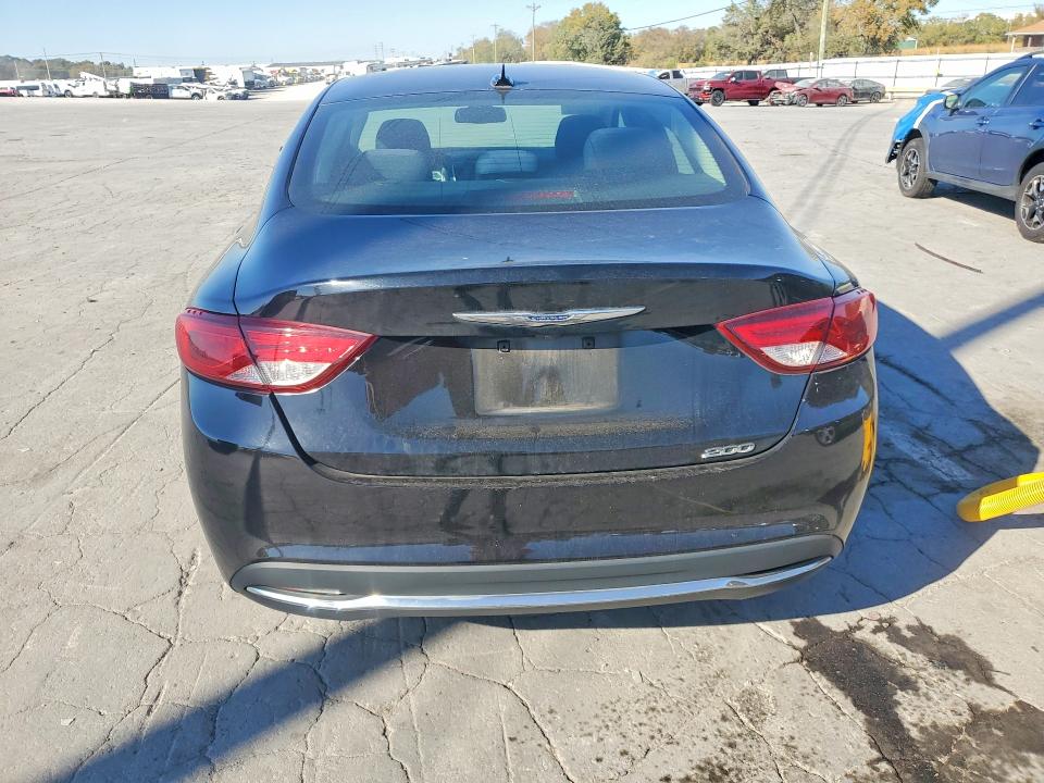 2015 Chrysler 200 მანქანა იყიდება აუქციონზე, vin: 1C3CCCAB1FN677337, აუქციონის ნომერი: 70979576