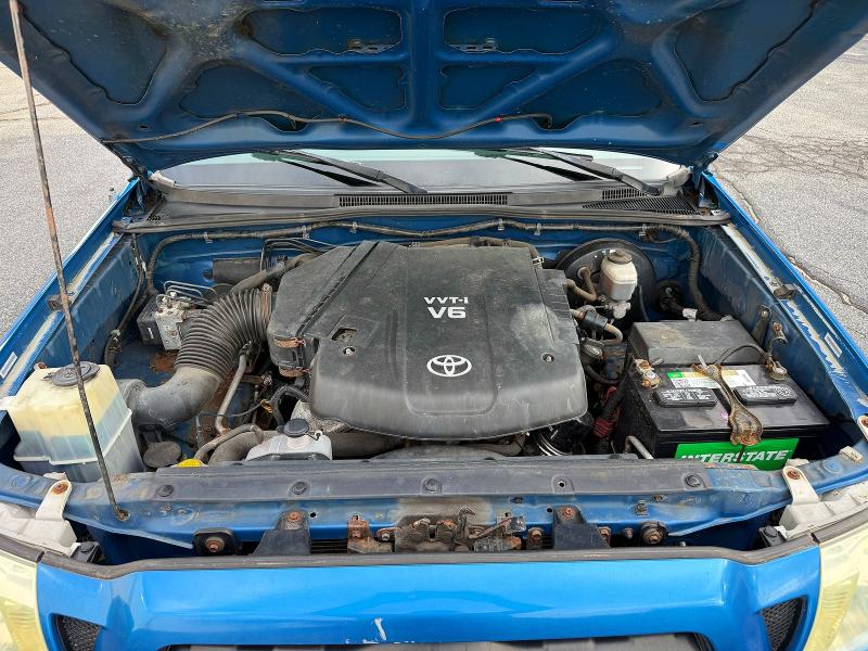 70185036 :رقم المزاد ، 5TEMU52N76Z300123 vin ، 2006 Toyota Tacoma مزاد بيع