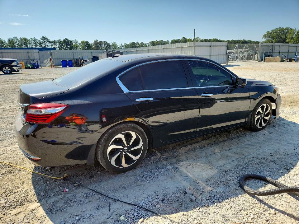 Aukcja sprzedaży 2017 Honda Accord, vin: 1HGCR3F85HA039725, numer aukcji: 69496156