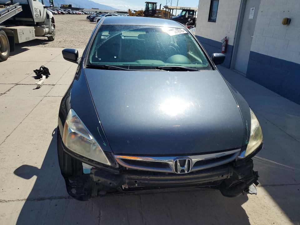 Продажа на аукционе авто 2007 Honda Accord, vin: JHMCM563X7C015158, номер лота: 68381816