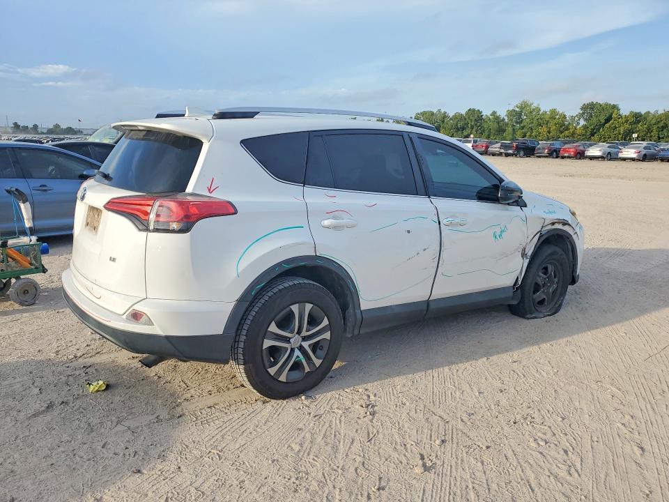 Продажа на аукционе авто 2016 Toyota Rav4, vin: 2T3ZFREV8GW239655, номер лота: 69106796