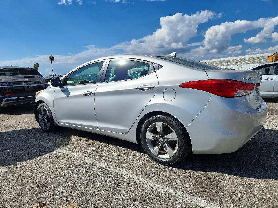 2012 Hyundai Elantra მანქანა იყიდება აუქციონზე, vin: KMHDH4AE8CU419945, აუქციონის ნომერი: 70512626