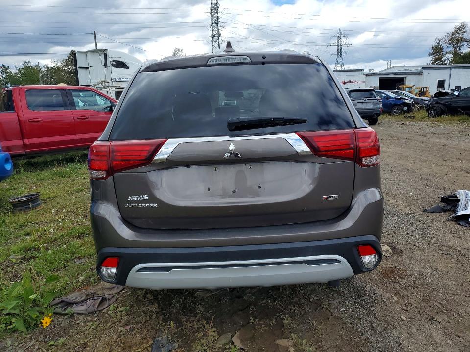 68542356 :رقم المزاد ، JA4JZ3AX5LZ603057 vin ، 2020 Mitsubishi Outlander مزاد بيع