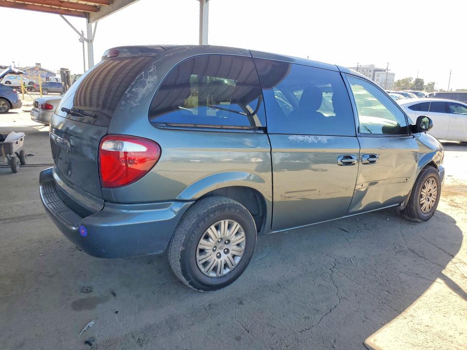 Продажа на аукционе авто 2007 Chrysler Town & Country, vin: 1A4GJ45R77B240424, номер лота: 70304126