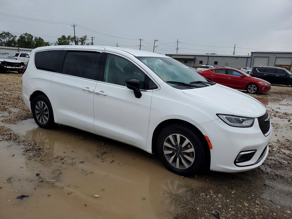 2024 Chrysler Pacifica მანქანა იყიდება აუქციონზე, vin: 2C4RC1S7XRR150294, აუქციონის ნომერი: 69312486