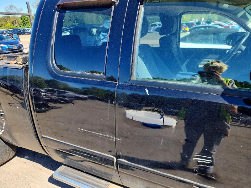 Продажа на аукционе авто 2008 Chevrolet Silverado, vin: 2GCEK190081100138, номер лота: 69369976