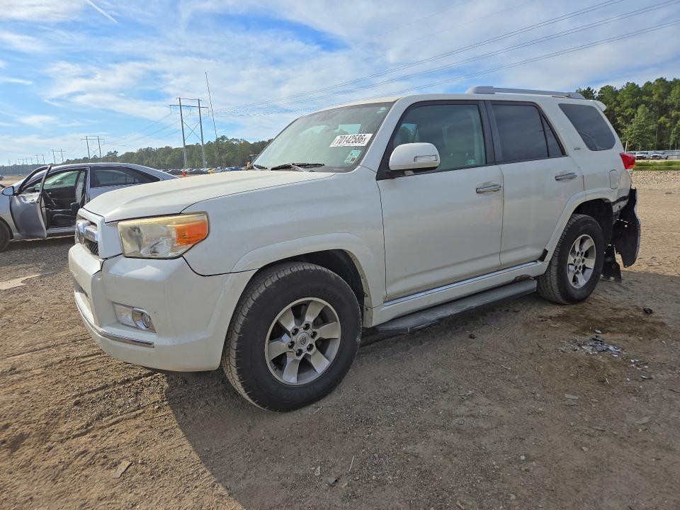2010 Toyota 4runner მანქანა იყიდება აუქციონზე, vin: JTEZU5JR4A5006891, აუქციონის ნომერი: 70142586