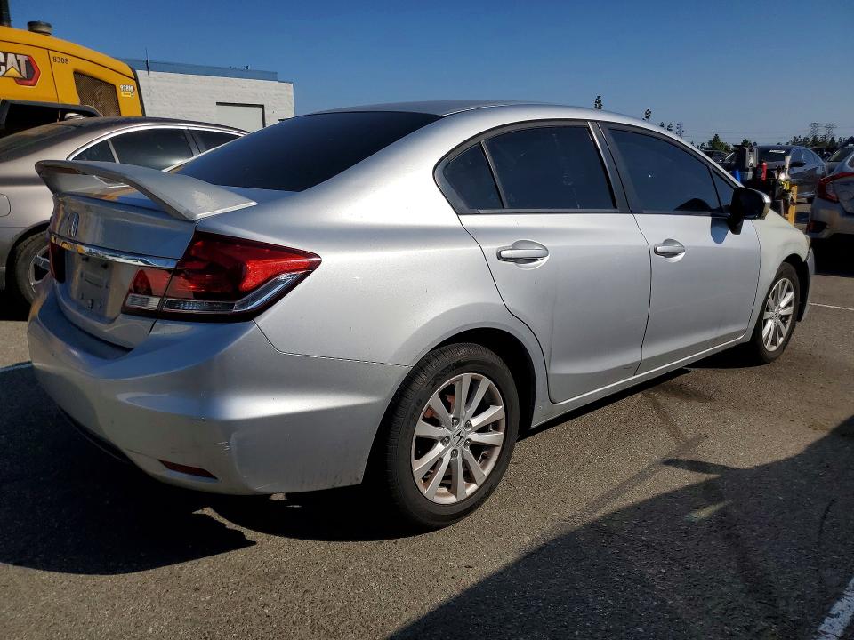 69909446 :رقم المزاد ، 2HGFB2F50FH531126 vin ، 2015 Honda Civic مزاد بيع
