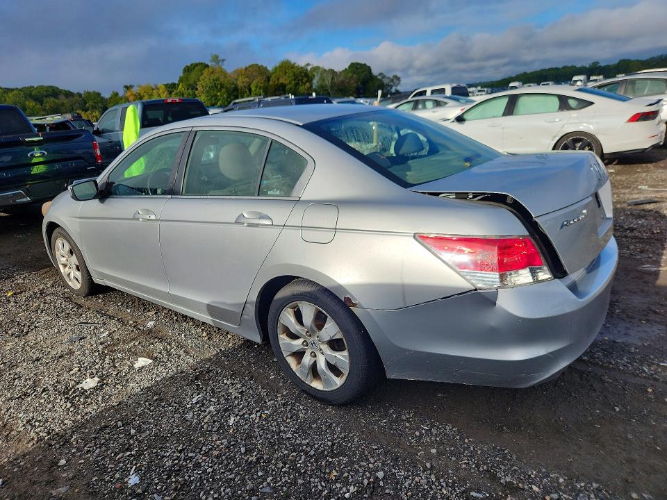 Продажа на аукционе авто 2009 Honda Accord, vin: JHMCP26709C014158, номер лота: 70407126