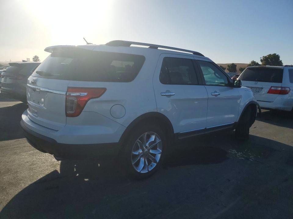 2015 Ford Explorer მანქანა იყიდება აუქციონზე, vin: 1FM5K7D88FGB31617, აუქციონის ნომერი: 70355246