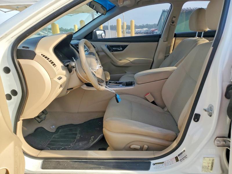 2014 Nissan Altima მანქანა იყიდება აუქციონზე, vin: 1N4AL3AP7EN235004, აუქციონის ნომერი: 70707746