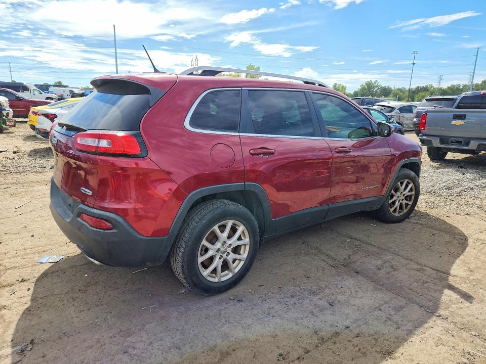 2017 Jeep Cherokee მანქანა იყიდება აუქციონზე, vin: 1C4PJMCS4HW645310, აუქციონის ნომერი: 68671436