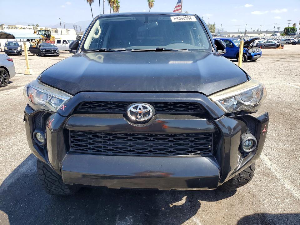 2015 Toyota 4runner მანქანა იყიდება აუქციონზე, vin: JTEBU5JR2F5231660, აუქციონის ნომერი: 69380966