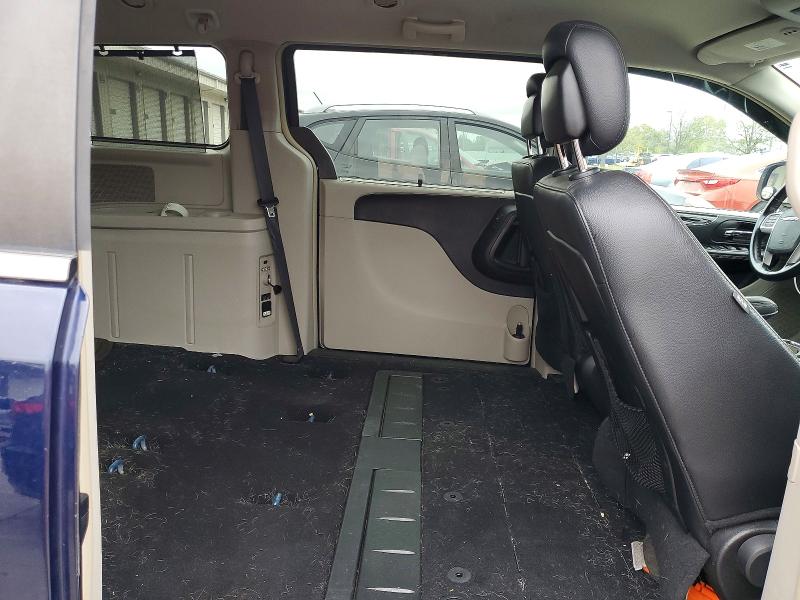 Продаж на аукціоні авто 2016 Chrysler Town & Country, vin: 2C4RC1BG0GR189313, номер лоту: 70309226