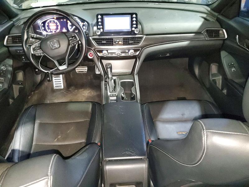 Продажа на аукционе авто 2018 Honda Accord, vin: 1HGCV1F34JA068093, номер лота: 69253786