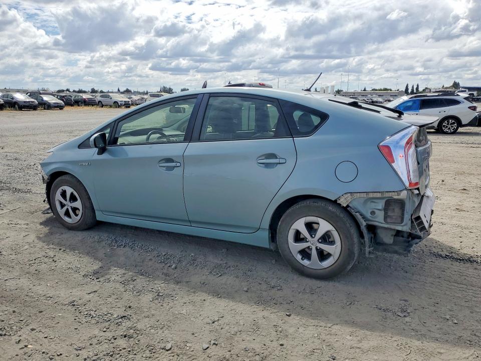 67685176 :رقم المزاد ، JTDKN3DU1F1921977 vin ، 2015 Toyota Prius مزاد بيع