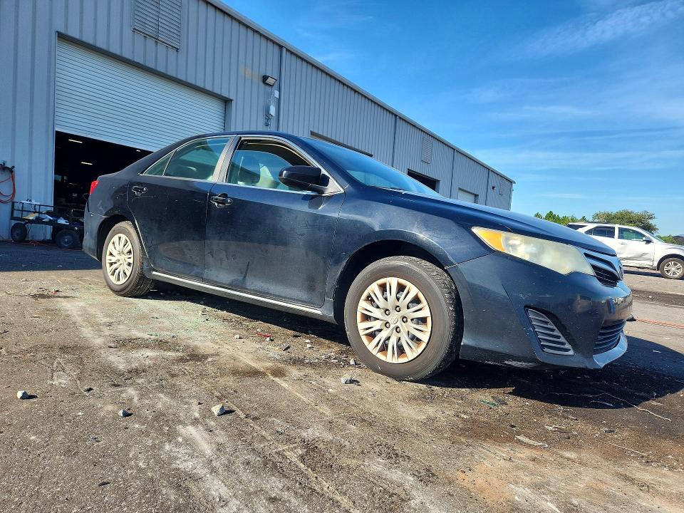 Продажа на аукционе авто 2014 Toyota Camry, vin: 4T1BF1FKXEU465693, номер лота: 70818366