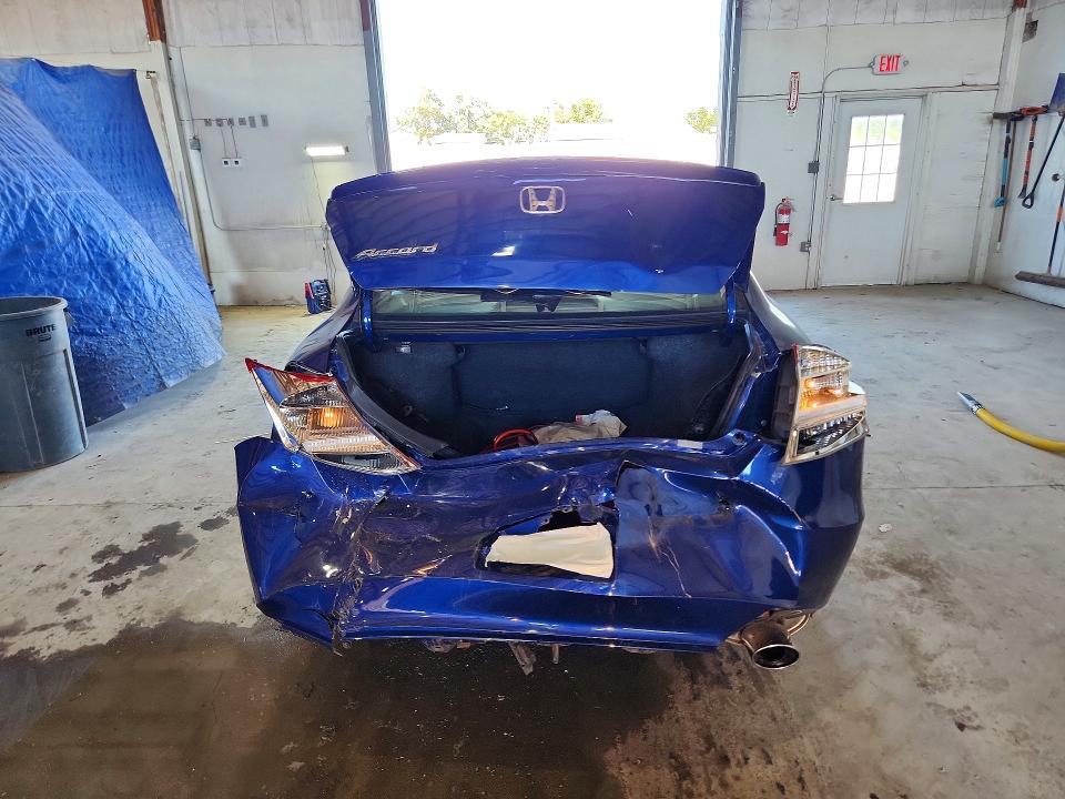 2011 Honda Accord მანქანა იყიდება აუქციონზე, vin: 1HGCS1B82BA015971, აუქციონის ნომერი: 70497006