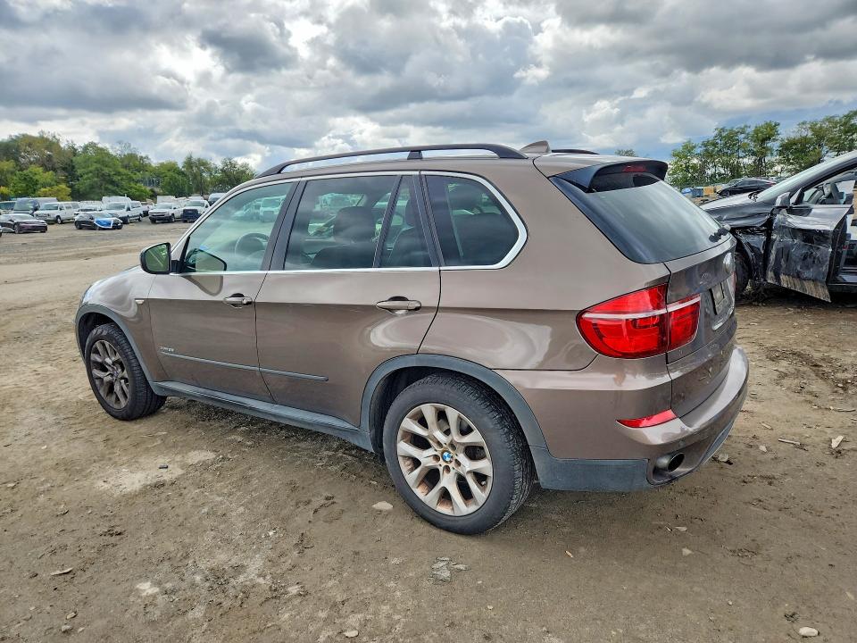 70914066 :رقم المزاد ، 5UXZV4C54DL993223 vin ، 2013 Bmw X5 مزاد بيع