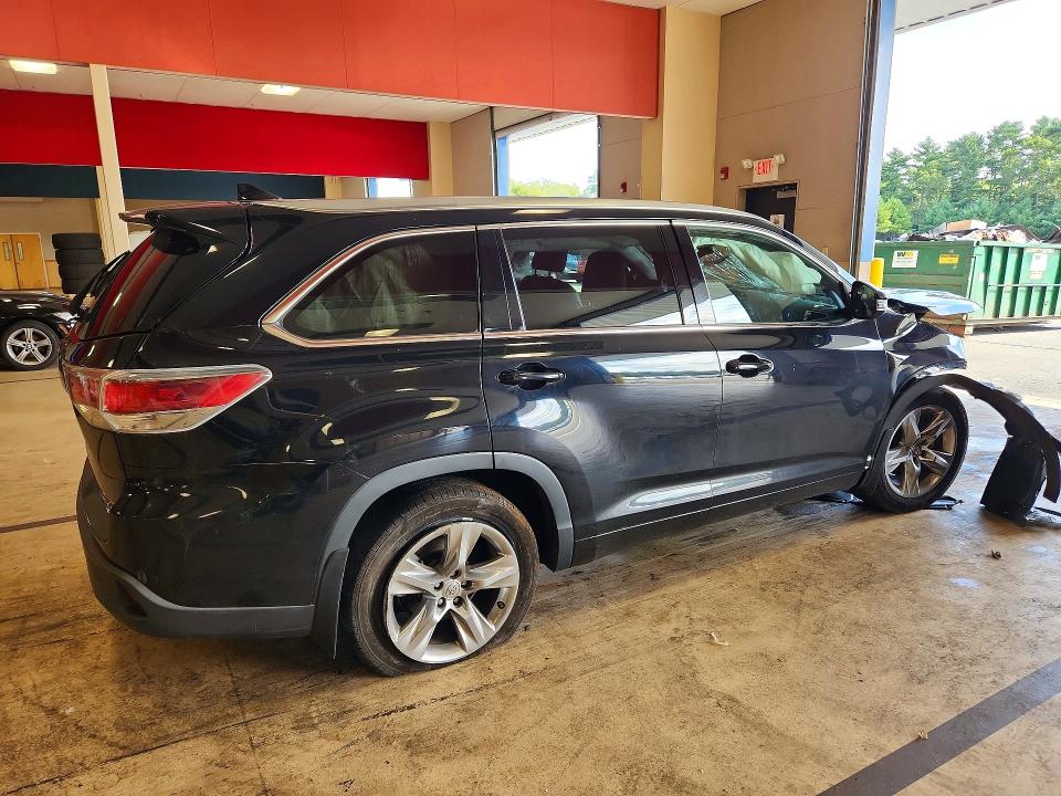 Aukcja sprzedaży 2015 Toyota Highlander, vin: 5TDDKRFH4FS101058, numer aukcji: 70122406