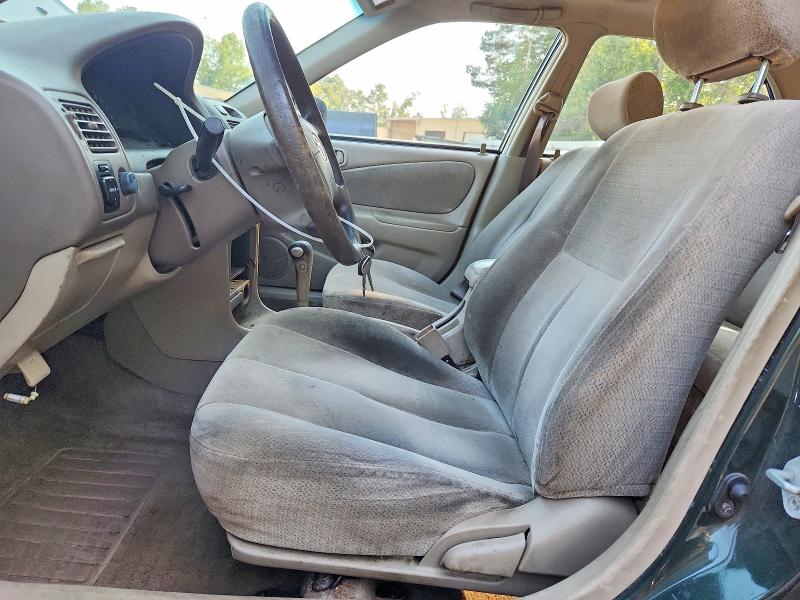 69620786 :رقم المزاد ، 2T1BR12E21C499050 vin ، 2001 Toyota Corolla مزاد بيع
