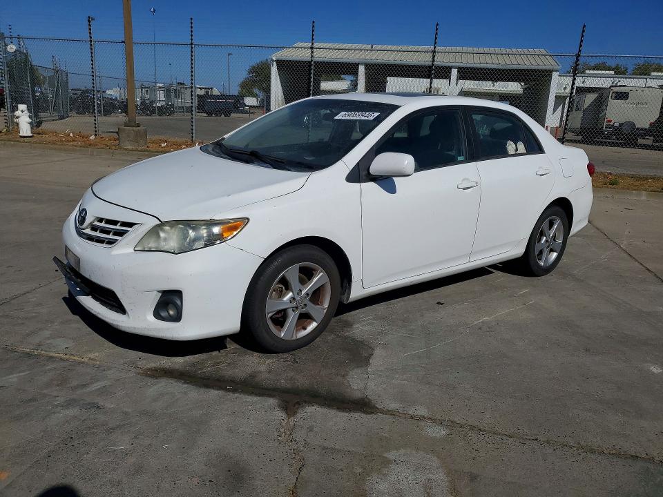Продаж на аукціоні авто 2013 Toyota Corolla, vin: 2T1BU4EE6DC983495, номер лоту: 69069946