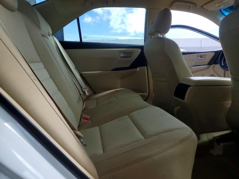 67358526 :رقم المزاد ، 4T1BD1FK8GU198367 vin ، 2016 Toyota Camry Hybrid مزاد بيع