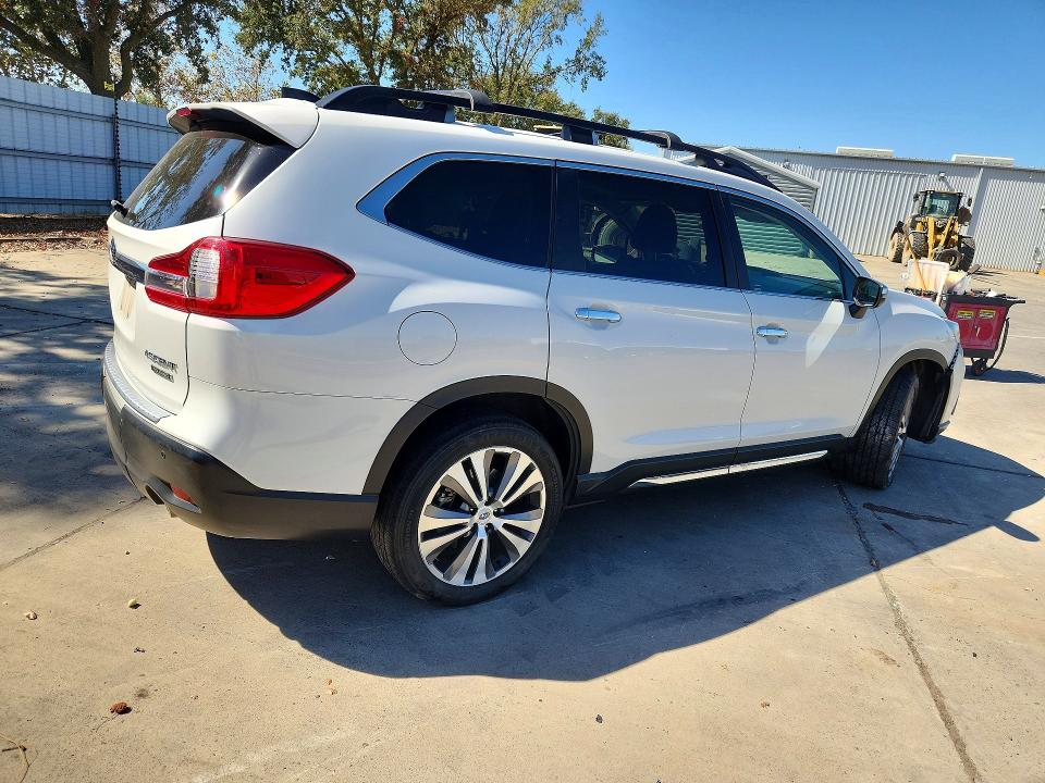 Продаж на аукціоні авто 2021 Subaru Ascent, vin: 4S4WMARD3M3424069, номер лоту: 70695526