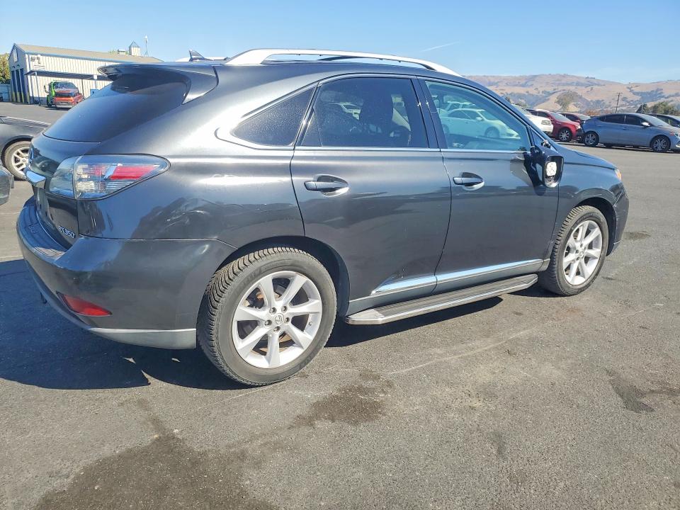 70005506 :رقم المزاد ، 2T2BK1BA6AC015300 vin ، 2010 Lexus Rx مزاد بيع