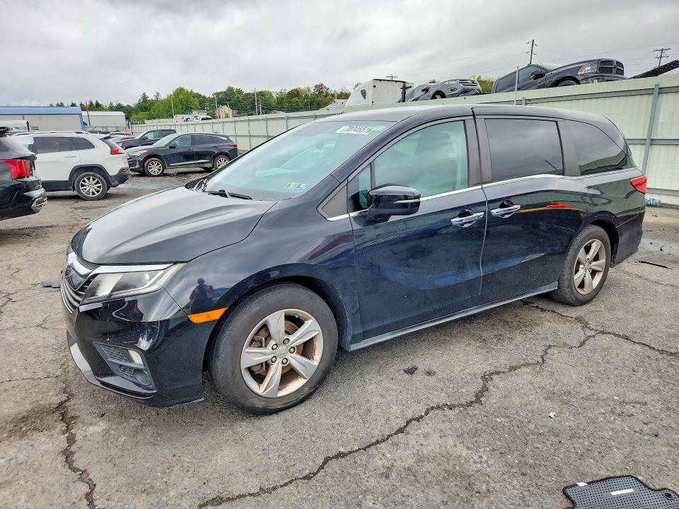Auction sale of the 2018 Honda Odyssey, vin: 5FNRL6H5XJB033334, lot number: 70745516