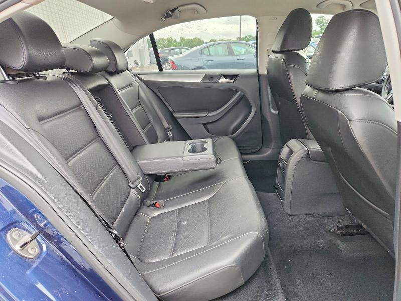 69930436 :رقم المزاد ، 3VWD17AJ6EM304739 vin ، 2014 Volkswagen Jetta مزاد بيع