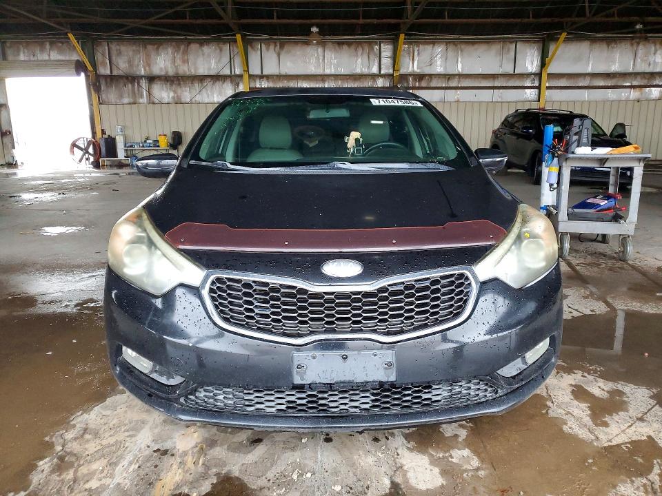 71047586 :رقم المزاد ، KNAFX4A80E5046923 vin ، 2014 Kia Forte مزاد بيع