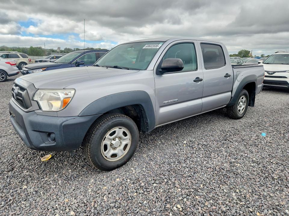 68602836 :رقم المزاد ، 5TFJX4CN4FX064394 vin ، 2015 Toyota Tacoma مزاد بيع