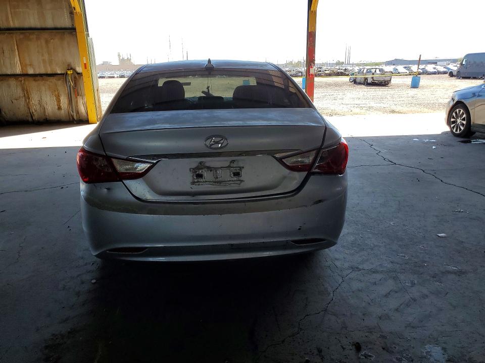 Продажа на аукционе авто 2011 Hyundai Sonata, vin: 5NPEB4AC3BH186817, номер лота: 69935626