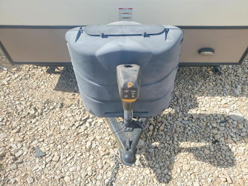 68173516 :رقم المزاد ، 4X4TRLW29GD406398 vin ، 2016 Forest River Mini Lite مزاد بيع