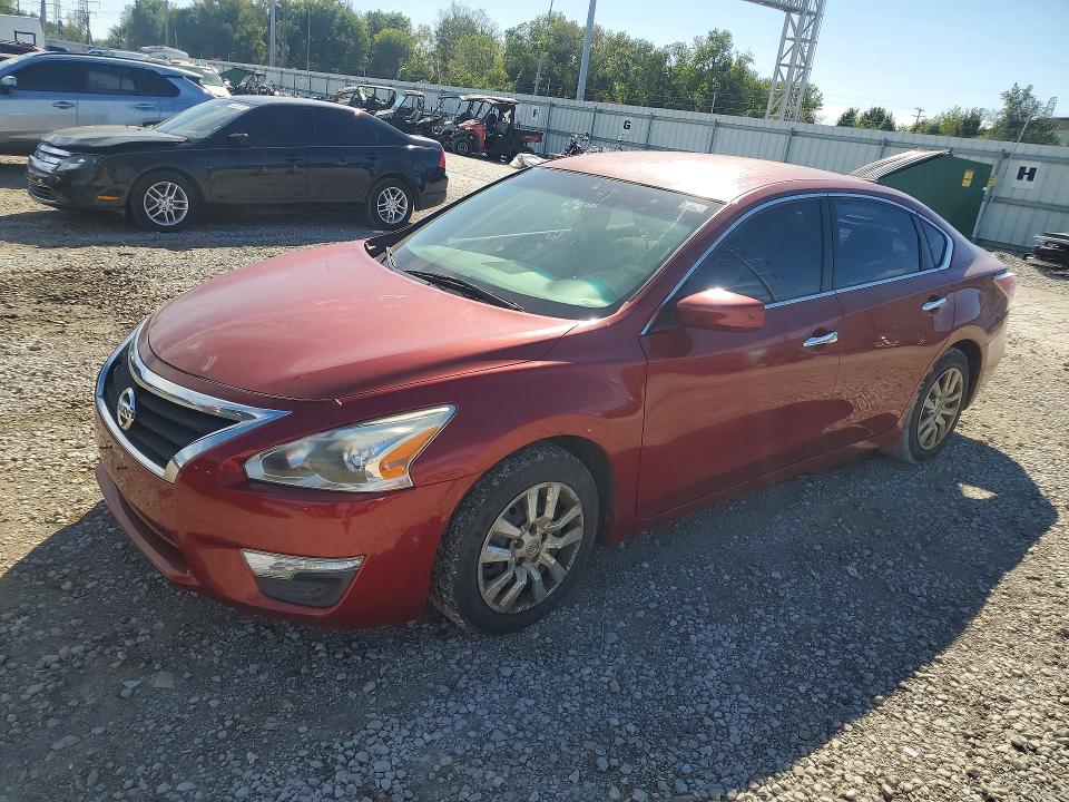 2015 Nissan Altima მანქანა იყიდება აუქციონზე, vin: 1N4AL3AP3FN368182, აუქციონის ნომერი: 70861966