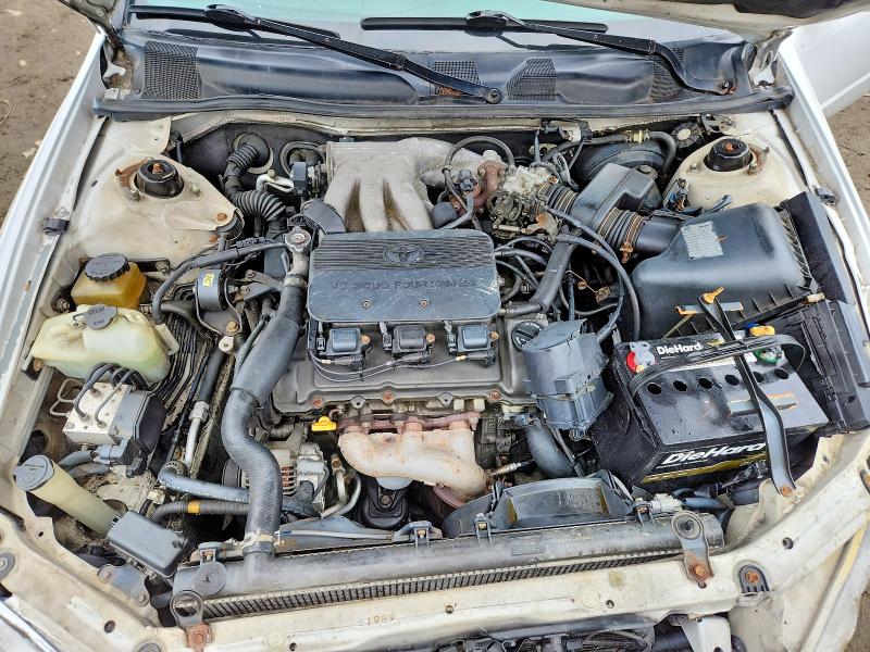 1998 Toyota Camry მანქანა იყიდება აუქციონზე, vin: 4T1BF22K9WU926735, აუქციონის ნომერი: 70994056