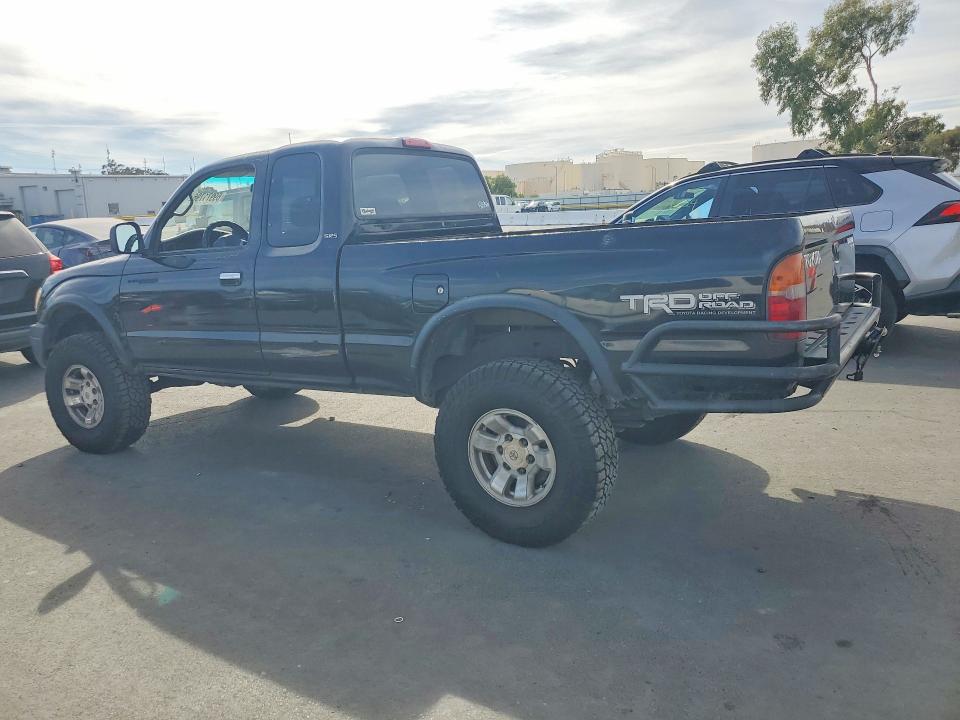 2000 Toyota Tacoma მანქანა იყიდება აუქციონზე, vin: 4TAWN72N2YZ679687, აუქციონის ნომერი: 69971796