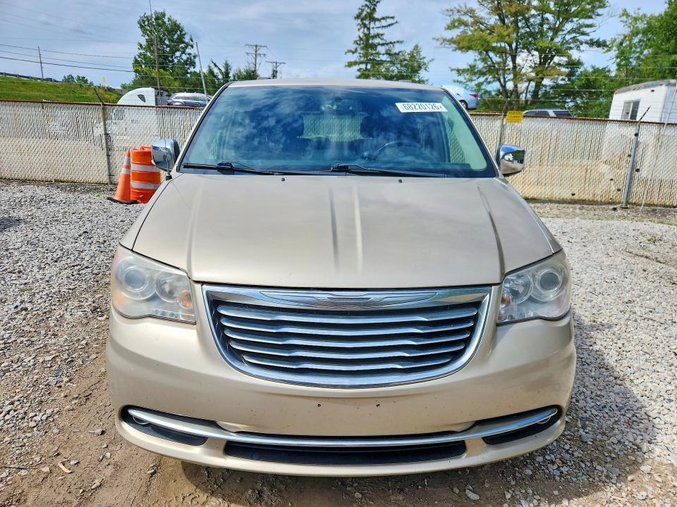 68220126 :رقم المزاد ، 2C4RC1GG7ER464214 vin ، 2014 Chrysler Town & Country مزاد بيع