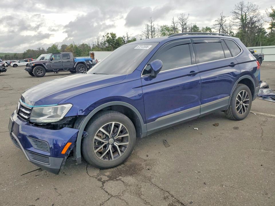 67512506 :رقم المزاد ، 3VV3B7AX6MM018289 vin ، 2021 Volkswagen Tiguan مزاد بيع